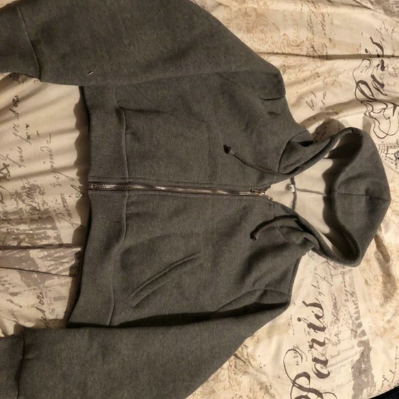 Cropped grey hoodie - Picture 1 of 2